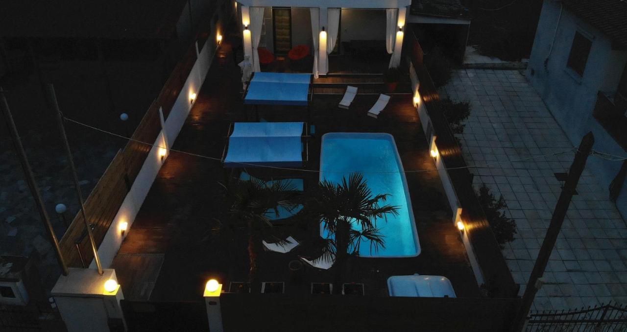 Villa Azzuro Ground Floor Nea Kallikrateia Exteriör bild