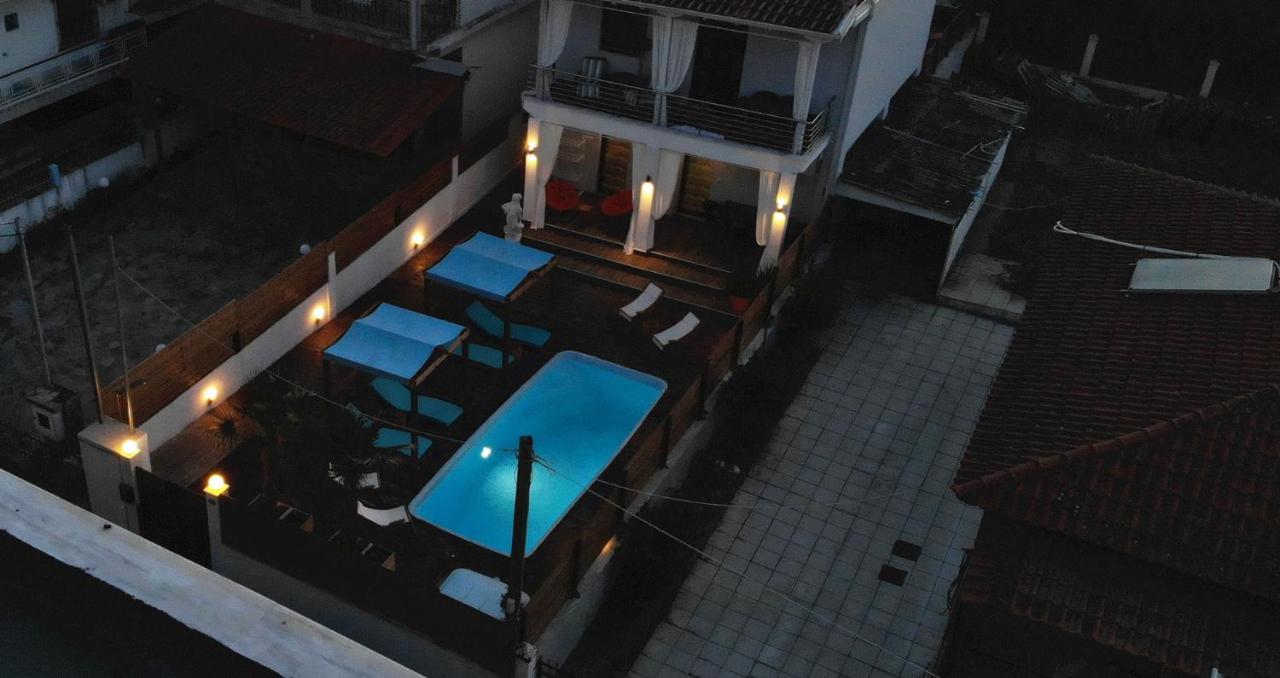 Villa Azzuro Ground Floor Nea Kallikrateia Exteriör bild